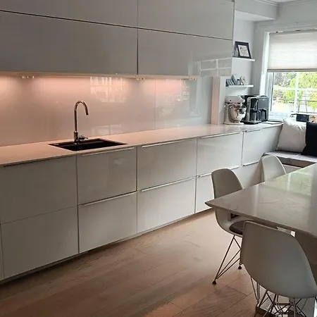 Koselig Hus Med Egen Brygge Holiday home