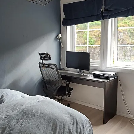 Koselig Hus Med Egen Brygge * Askoy
