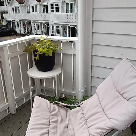 Koselig Hus Med Egen Brygge