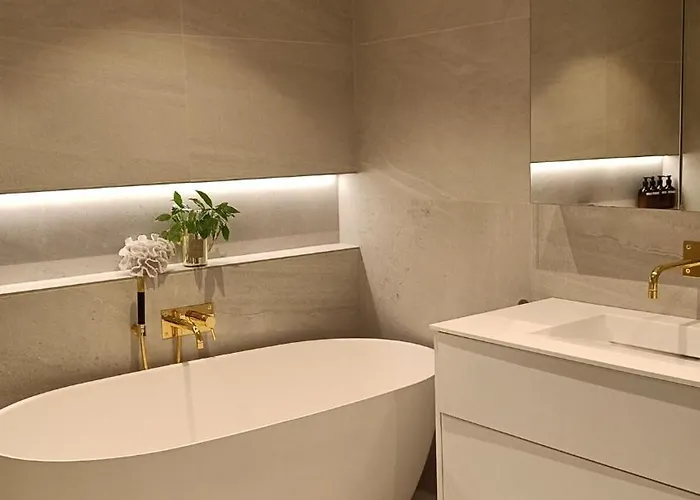 Koselig Hus Med Egen Brygge *