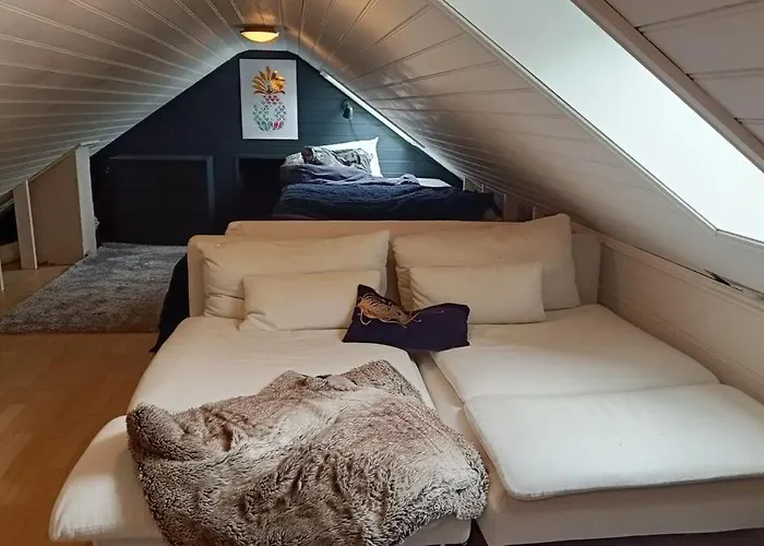Koselig Hus Med Egen Brygge