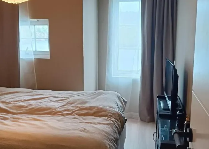 Koselig Hus Med Egen Brygge Сasa de vacaciones Askoy