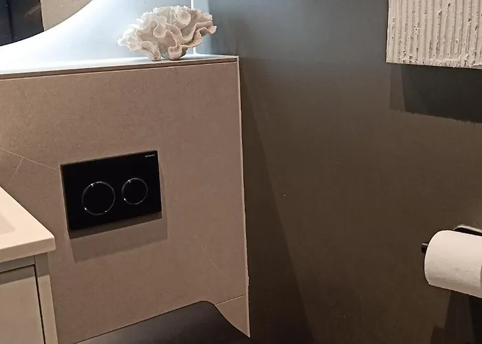 Koselig Hus Med Egen Brygge Сasa de vacaciones Askoy